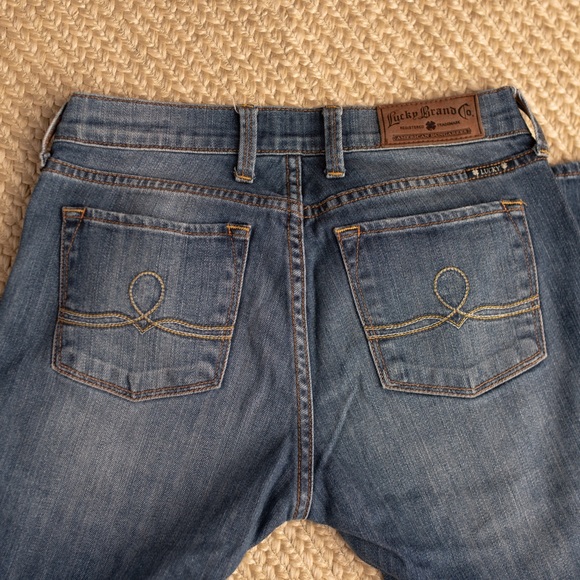 Lucky Brand boot cut jeans size 4/27 - Picture 4 of 4